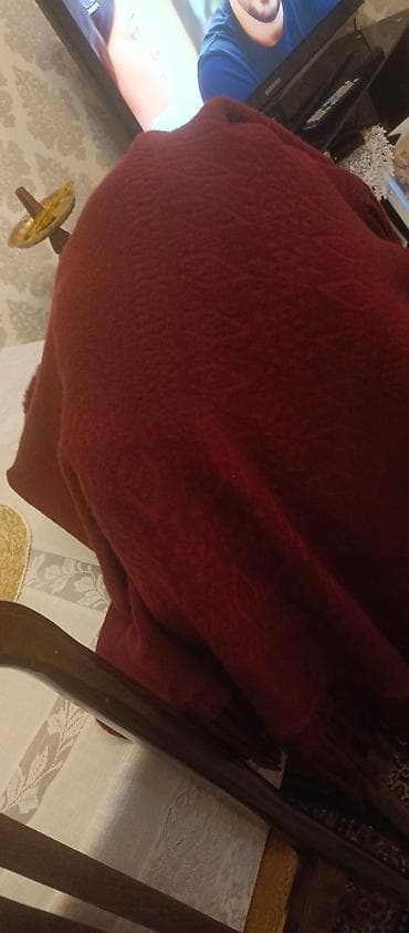 ponço nədir: Bordo rəngli ponço - Yumşaq və isti toxumalı, qalın material - Geniş — 2