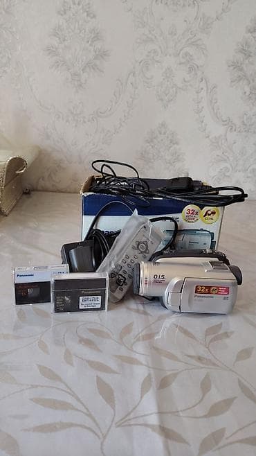 Panasonic NV-GS85 rəqəmsal videokamera dəsti Xüsusiyyətlər: - 32x lalafo.az -da Panasonic NV-GS85 rəqəmsal videokamera dəsti Xüsusiyyətlər: - 32x