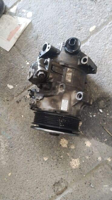 kampresor: Avtomobil kondisionerinin kompressoru. Avtomobilin kondisioner — 3