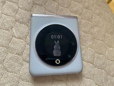 102 ekran: Samsung Galaxy Z Flip 5, 256 GB — 5