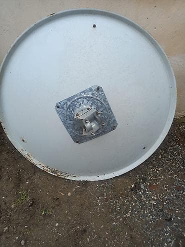 Спутниковые тарелки: Məhsul: Peyk antenası (disk) Təsvir:satılır real alıcıya endirim — 1