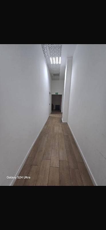 icareye ofis: İcarəyə verilir 9 otaqlı ofis 300 m², Nəriman Nərimanov m. MAKLERLAR — 8