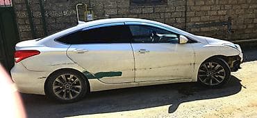 hunday avtobus: Hyundai i40: 1.7 l | 2014 il Sedan — 3