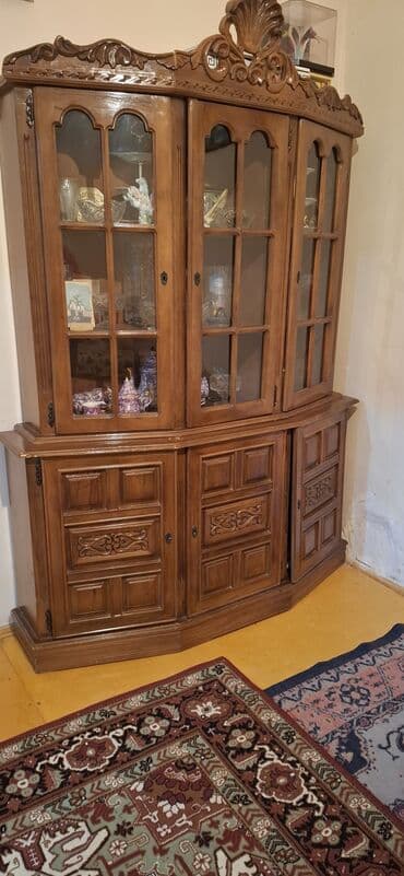 Hazır biznes: Şüşəli dolab vitrini, İşlənmiş — 2