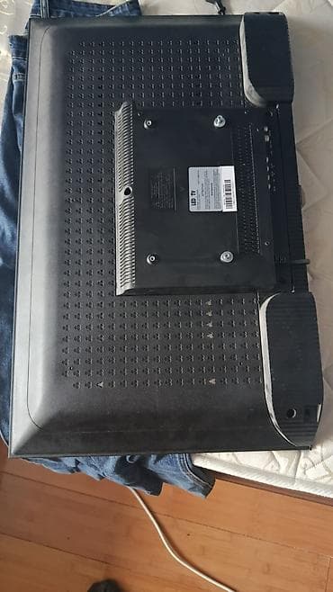 video kaset: İşlənmiş Televizor Zimmer LED ekran 82" UHD (3840x2160), Ünvandan götürmə, Ödənişli çatdırılma — 3