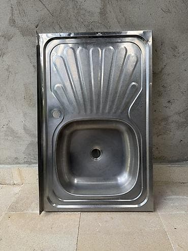 Paslanmayan poladdan leyka zonalı mətbəx çanağı. - Material