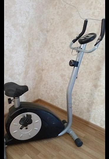 velo motor: Daxili istifadə üçün nəzərdə tutulmuş bu stasionar velosiped, evdə — 1