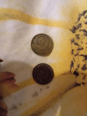 qəpik pullar: Sovet dövrünə aid köhnə xırda pul kolleksiyası - 5 kopeek – 1946. Ön — 2