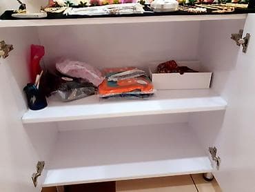 Kassa avadanlığı: Şüşəli dolab vitrini, İşlənmiş, Ünvandan götürmə — 3