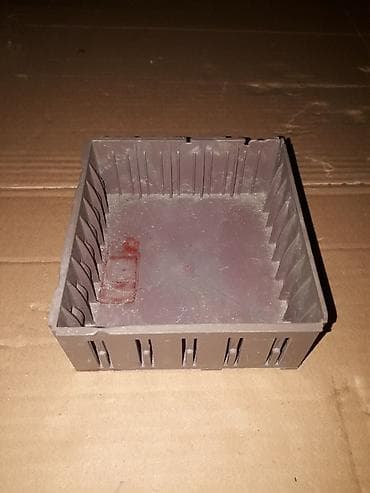 Микрофоны: Audio kaset qabı satılır.5 kasetli.SSRİ 80ci illər. Продаётся — 1