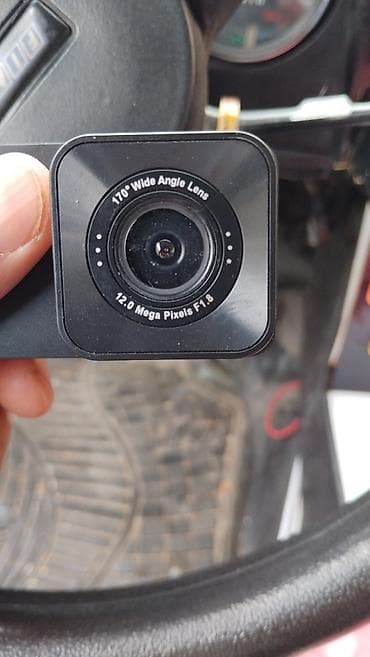 maped kreditle: Video qeydiyyatci wifi ve gps funksiyasida var 
Sureti gosterir — 1
