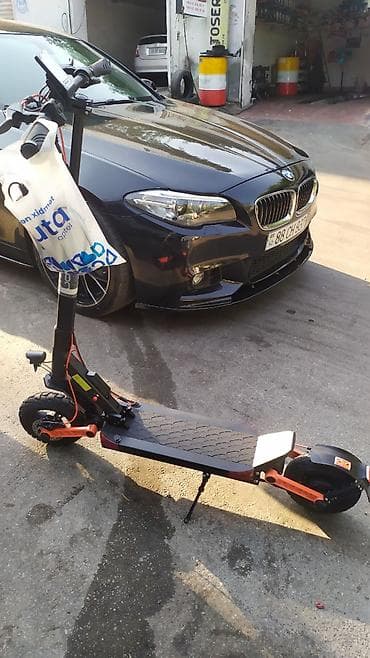 surron bike: Elektrik skuter – güclü off-road təkərlər və tam işıqlandırma sistemi — 3