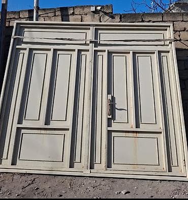 Nermin5Darvaza satilir Olcusu eni 302/hun 258 Qiymeti 670 manat Unvan