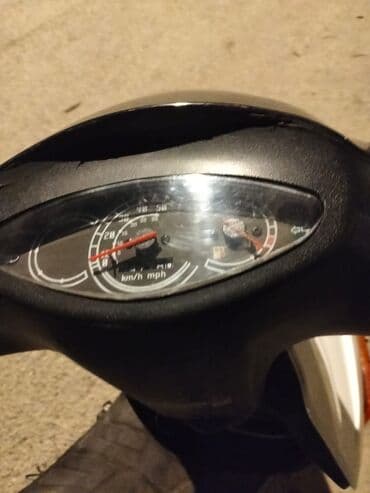 Коммерческий транспорт: Salam moped ideal vəziyyətdədir otur sür mopeddir fikri ciddi olanlar — 3