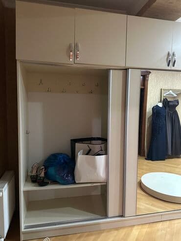 paltar asmaq üçün: Kupe, 6 qapı Düz dolab, Qarderob, paltar dolabı — 5