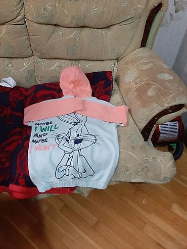 hello kitty oyuncaq: Uşaq üçün kapüşonlu fermuarlı kofta - Brend/licenziya: Looney Tunes - — 2