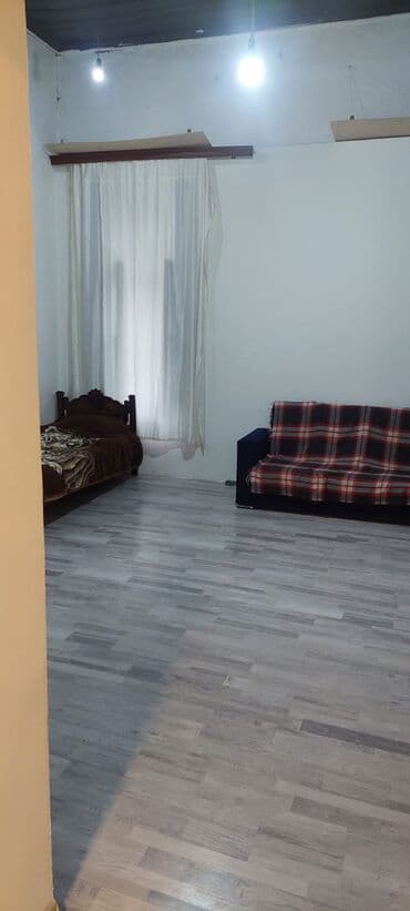 biləcəridə bina evləri kirayə: 28 May metrosu Təcili Kirayə 1 otaqlı mənzil - Geniş, işıqlı — 2