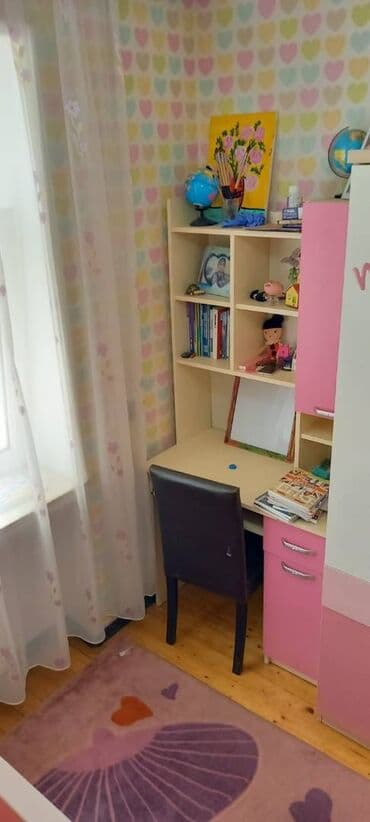 6 cı mikrorayon sumqayıt: Bakı, 3 otaqlı, Köhnə tikili, 65 kv. m — 10