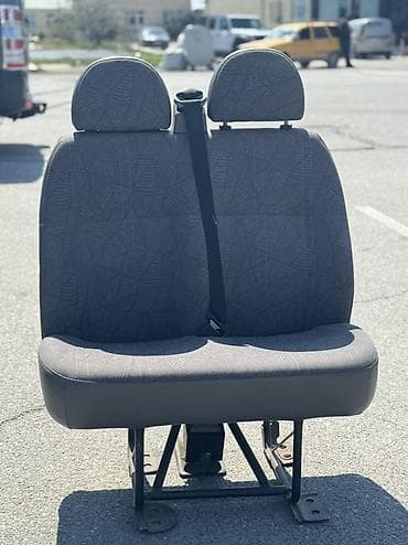 ford oturacaq: Satılır İdeal vezuyetde ciriqi söküyü yoxdu köhnə madel fortlara gedir — 5