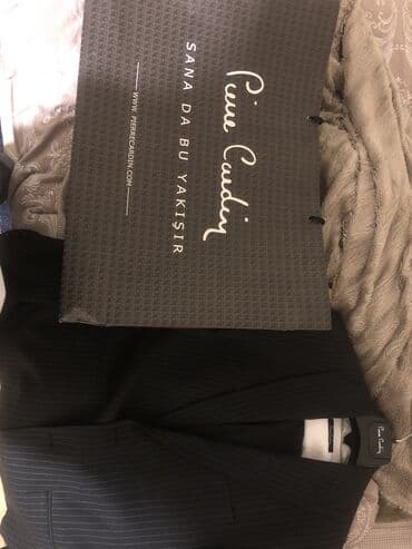 yay ucun kişi mokasinləri: Pierre Cardin kişi kostyumu – klassik nazik zolaqlı dizayn - İki — 5