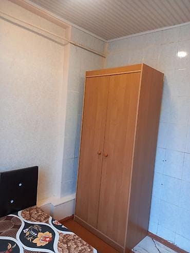 Kirayə 2 otaq.1 otaqdan 2 otaga duzelib.Aileye verilir.Metroya 3 — 4