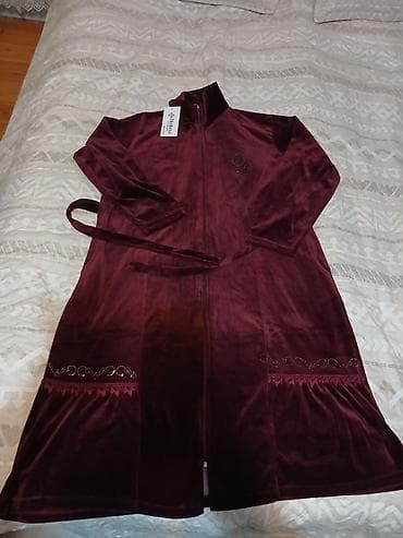 ev paltari: Bordo rəngli məxməri xalat/ev geyimi - Material: yumşaq məxmər — 1