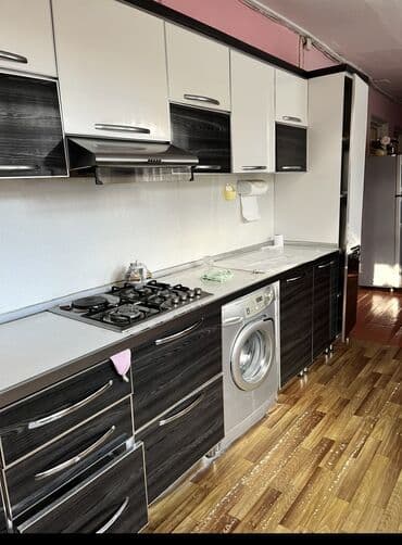 Трюмо: Б/у, Прямой шкаф, Кухонный шкаф — 1