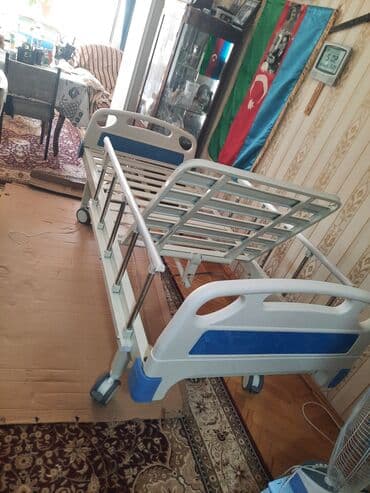 Tibbi Çarpayı Xəstə çarpayısı təzə karobkasinda. say olaraq əldə var lalafo.az -da Tibbi Çarpayı Xəstə çarpayısı təzə karobkasinda. say olaraq əldə var