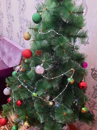 Renault: Yolka 160 sm oyuncaqla satilir.0 — 2