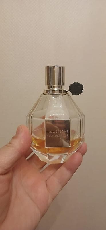Viktor&Rolf Flowerbomb Eau de Parfum qadın ətiri 100
