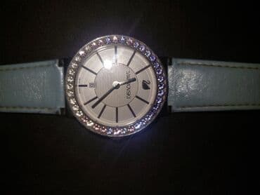 Очки: Orijinal svarovski qaşlarla hazırlanmış saat satılır. Dərisi biraz — 5
