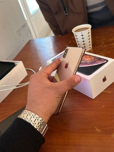 IPhone Xs, 256 GB, Qızılı, Simsiz şarj