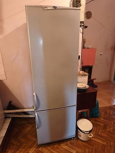 samovar satilir: İşlənmiş 2 qapılı Pozis Soyuducu Satılır, rəng - Boz, Dolab içi — 1