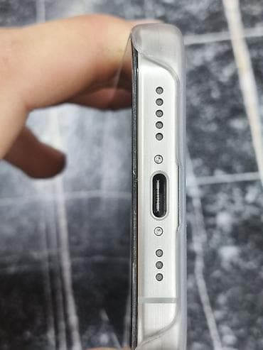 16 pro irşad: IPhone 15 Pro, 256 GB, Natural Titanium, Simsiz şarj — 4