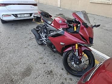 Yamaha - R seriyası
