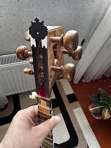 Спорт и хобби: Məhsul: Tar (Azərbaycan xalq musiqi aləti) Təsvir: - Klassik 11 simli — 2