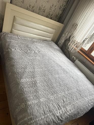 taxda divan: İkinəfərlik çarpayı — 2