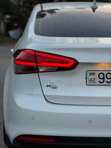 hyundai elantra qiyməti: Taksiye Yararli Kredit yolu ile satilir İlkin odeniş en azi 3.000 azn — 16