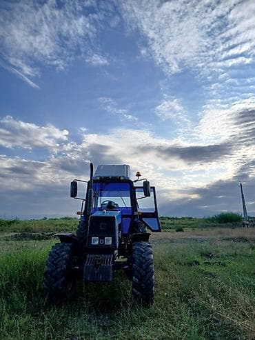 traktor foton: Belarus 1221 traktor + arxa asqılı torpaq frezesi/torpaq yumşaldıcı — 9