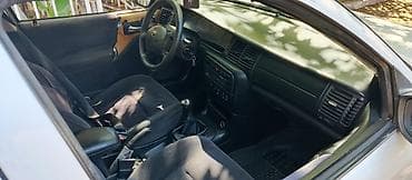 p4 disk: Opel Vectra: 1.8 l | 2001 il 317000 km Sedan — 7