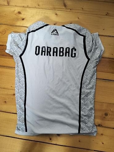 Futbolka, rəng - Ağ