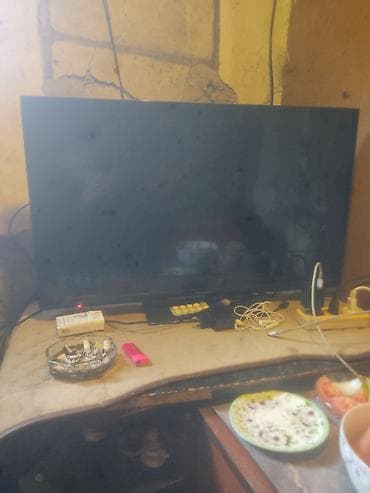 grundig 82 ekran: LED televizor - Təxminən 32–40 82düym diaqonal ekran (geniş — 1