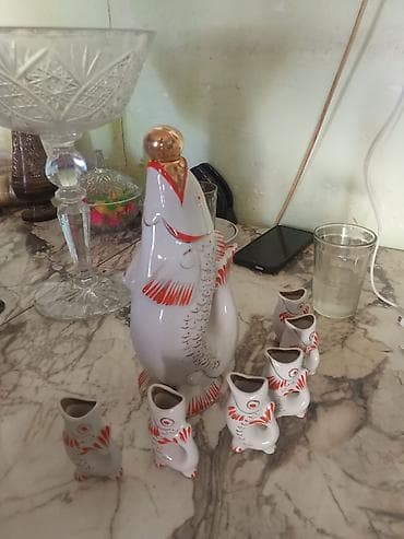 kepenek şekilleri: Təmiz xurustal və qədimi əşyalar.Qiymet 35-50 arası dəyişir.Çex — 6
