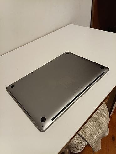 apple macbook pro 16: İşlənmiş Apple MacBook, 16 ", Intel Core i7, 512 GB, Ünvandan götürmə, Pulsuz çatdırılma, Ödənişli çatdırılma — 4
