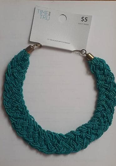 Колье из непрозрачного бисера. Бирюзового цвета. Новое. Есть lalafo.az -da Колье из непрозрачного бисера. Бирюзового цвета. Новое. Есть