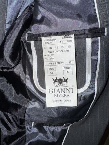 klassik kişi geyimləri: Gianni Rivera kişi kostyumu - Model: Vest Suit / 32, 1 düyməli — 2