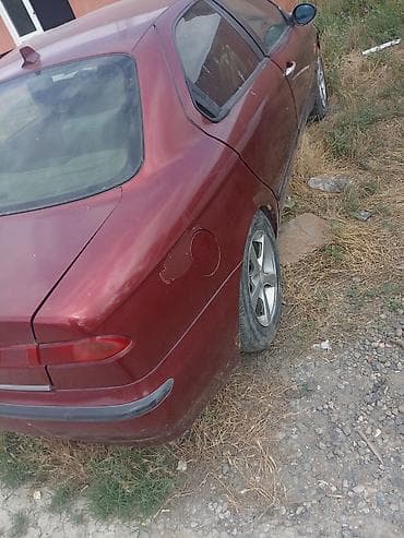 Avtomobil satışı: Alfa Romeo 156 sedan – qırmızı rəng - Kuzov: 4 qapılı sedan, yan — 7