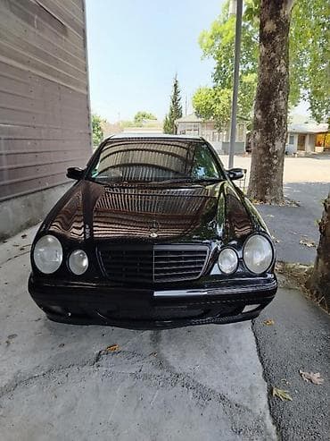 Продажа авто: Mercedes-Benz E 220: 2.2 л | 2000 г. Седан — 1