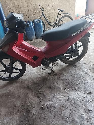 ambians işıq: Moped/skuter tipli yüngül motosiklet - Korpus rəngi: qırmızı, qara — 1