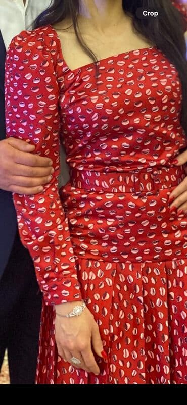 qirmizi don modelleri: Ziyafət donu, Midi, Adl, S — 2